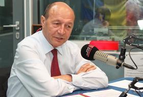 POLITIC. Băsescu: 