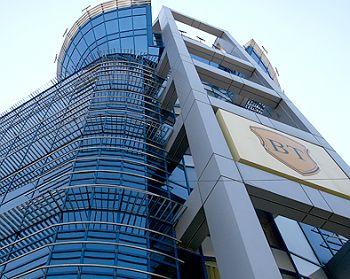 ECONOMIC. SIF Moldova a ieşit la cumpărături de acţiuni la Banca Transilvania