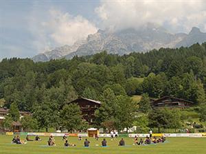 Corespondenţă specială din Leogang – Austria: Cantonamentul “Şepcilor roşii”, în imagini