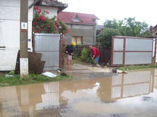 16.000 de hectare, sub ape