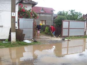 16.000 de hectare, sub ape