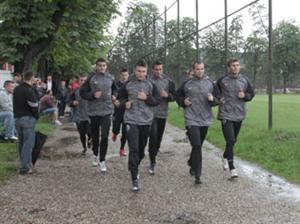 Dulca duce 25 de jucători în Austria