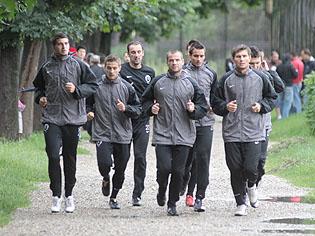 “Studenţii” s-au reunit la o “plimbare” în parc