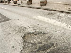 Contractul dintre primărie şi Diferit-Kiat, blocat