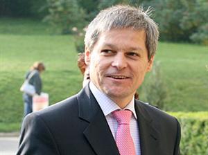 EDUCAŢIE. Comisarul European pentru Agricultură, ministrul Agriculturii şi ambasadorul Franţei în România dezbat agricultura la Cluj