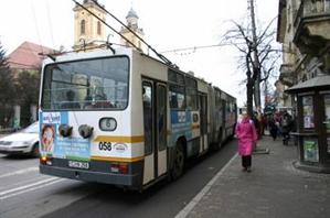 Staţiile RATUC, “curăţate” de maşinile parcate ilegal
