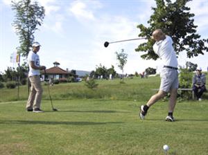 Turneu de golf caritabil