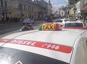 ADMINISTRAŢIE. 65 de taximetrişti amendaţi pentru staţionare ilegală în două săptămâni