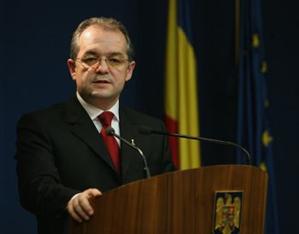 ADMINISTRAŢIE. Demnitarii vor circula mai puţin cu maşina: reduceri la jumătate a combustibililor în sistemul public