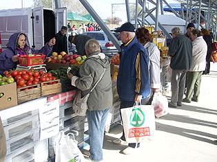 ECONOMIC. A crescut numărul de comercianţi la Agro Transilvania