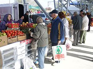 ECONOMIC. A crescut numărul de comercianţi la Agro Transilvania