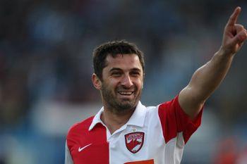 FOTBAL. Transferul sezonului la Cluj: Claudiu Niculescu a semnat cu “U” 