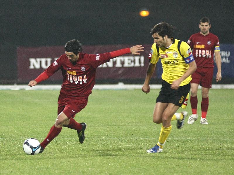 CFR vrea să învingă tradiţia la Timişoara