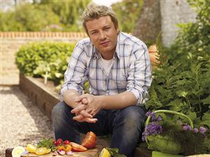 Jamie Oliver, invitat să gătească la Cluj