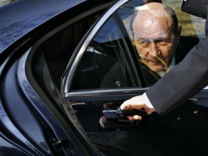 Băsescu a renunţat la serviciile poliţiştilor. Rămâne cu SPP-iştii