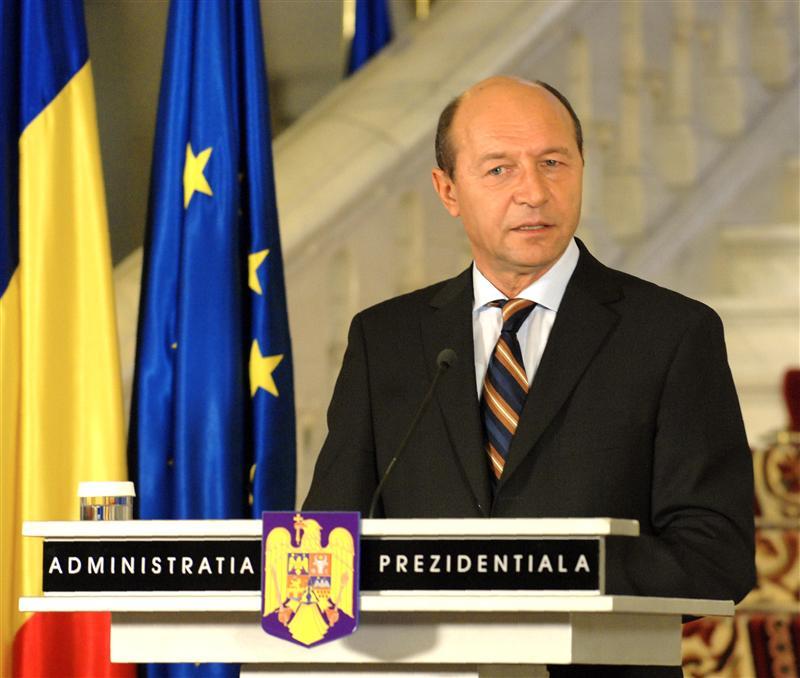 Explicaţiile lui Băsescu: poliţiştii au subminat autoritatea statului
