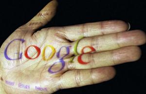 Google inovează, pentru a-i ţine pe utilizatori mai mult pe site. VEZI CE SE SCHIMBA