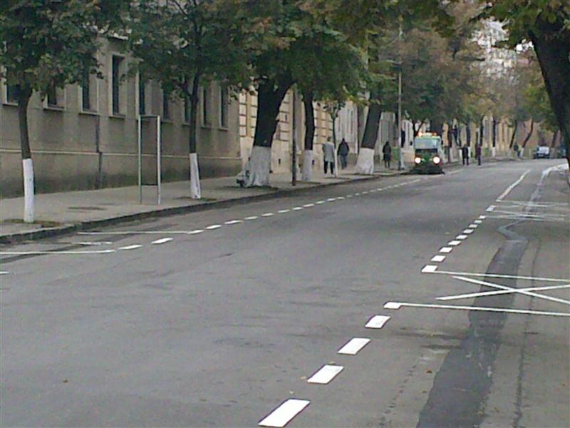 Străduţele din centru, cum nu le vedeţi nici la sărbători: complet pustii GALERIE FOTO