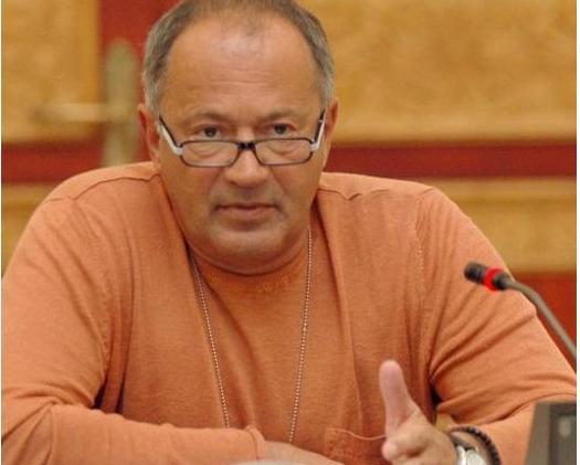 Care este diferenţa între jos şi sus echipa Băsescu-Boc?    