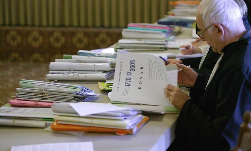 Guvernul, înfrânt la Curtea Constituţională, pe Legea Educaţiei