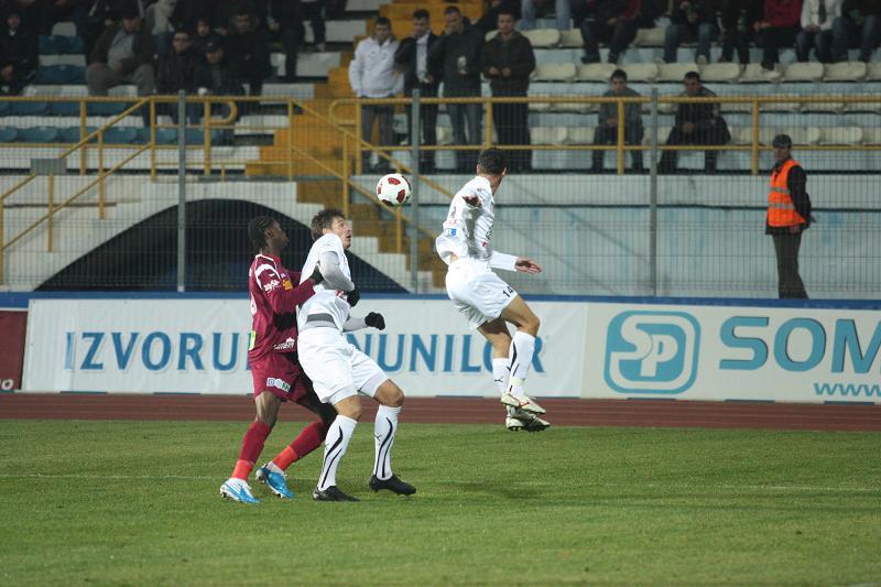Becali crede că meciul Gloria Bistriţa - CFR a fost aranjat. 