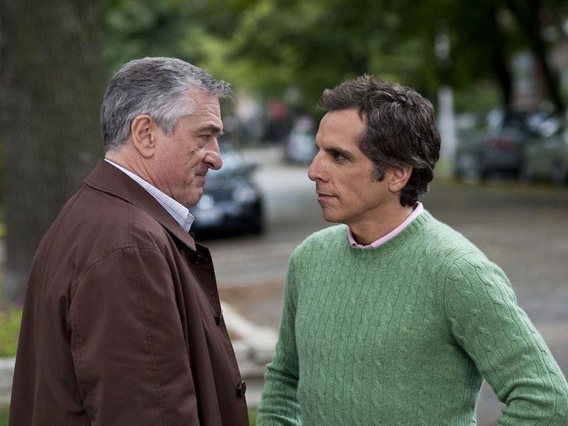Priveşte, citeşte! Gulliver, Fockers şi dragoste