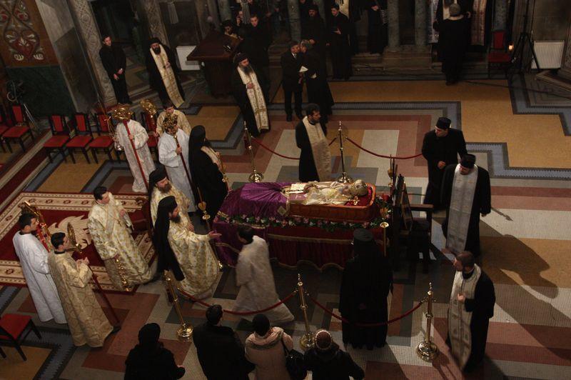 Înmormântarea mitropolitului Bartolomeu în imagini GALERIE FOTO