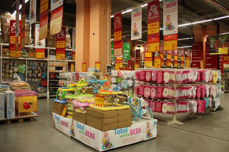 500 de produse pentru bebeluşi într-o expoziţie la Auchan