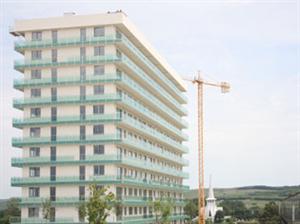 Imobiliarele din Cluj continuă să se ieftinească