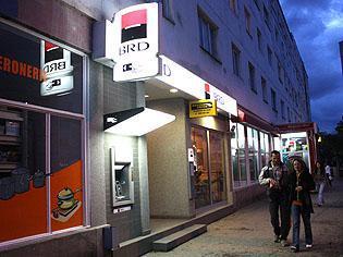 Două bancomate din Cluj au fost forţate