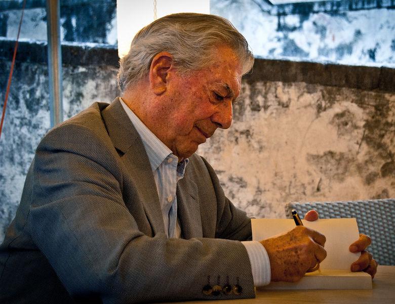 Mario Vargas Llosa vine la Cluj cel târziu în toamnă