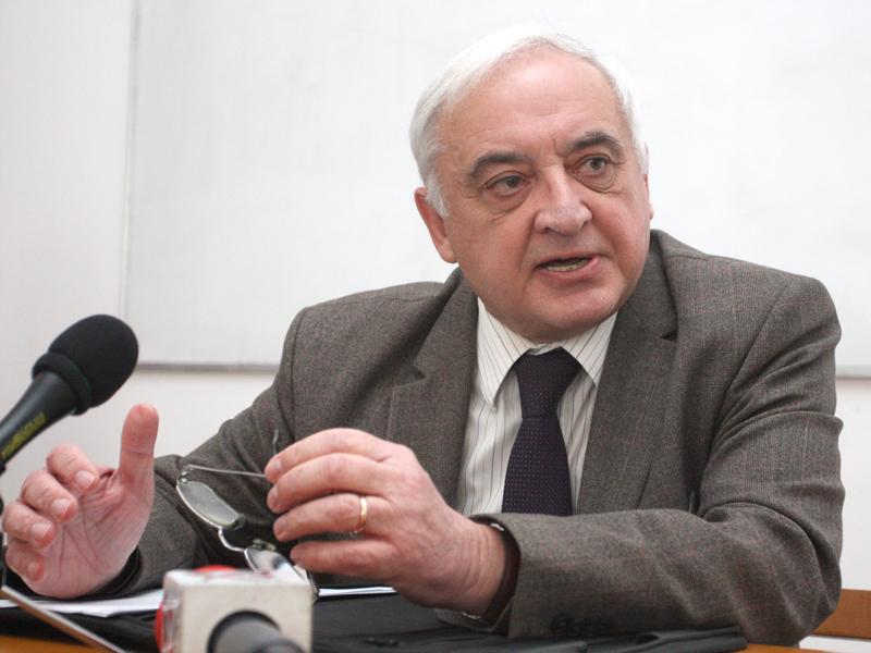 Muzeul de Istorie a Transilvanie decapitat de Kelemen Hunor