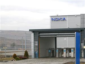 Încă o agenţie de rating scade perspectiva Nokia