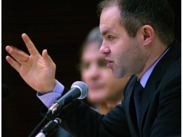 Teste peste teste. Ce îi așteaptă pe elevi la întoarcerea din vacanță