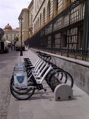 Numărul angajaţilor care folosesc biciclete gratuit în sistem bike-sharing a crescut de trei ori în Cluj