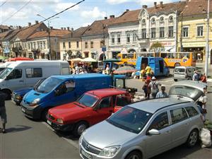 146 de producători au vândut legume şi fructe în ultima săptămână, în pieţele volante din Cluj