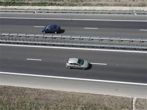 Autostrada vitezomanilor, controlată din elicopter   