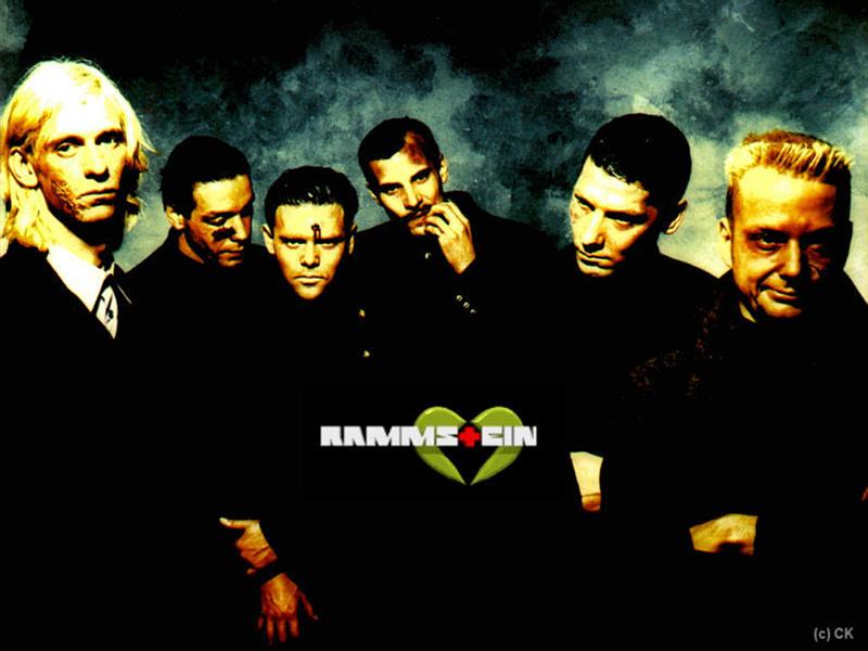 Rammstein concertează la 400 de kilometri de Cluj. Vezi când poţi merge la concert