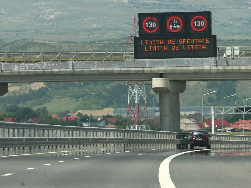 Autostrada Transilvania ar putea fi construită în regim de drum judeţean la Cluj VIDEO