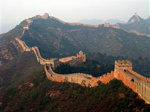Marele Zid Chinezesc se dezintegrează