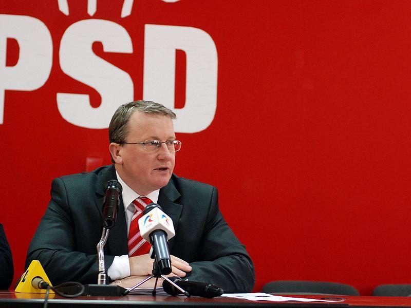 PSD vrea demisia consilierului judeţean Cuc, declarat incompatibil de ANI