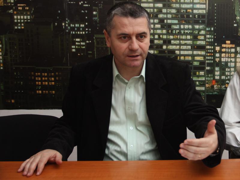 Cum ar putea bugetarii să fie scutiţi de impozitele locale VIDEO