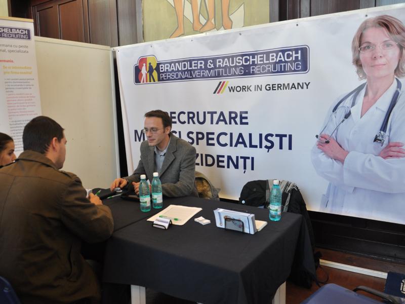 Salarii până la 10.000 de euro în străinătate pentru medicii clujeni   