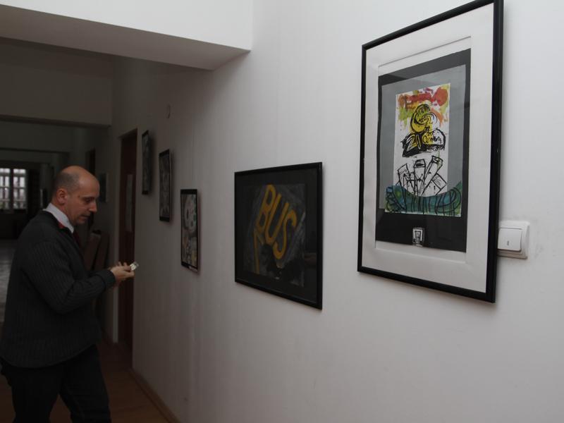 Scandal monstru la Şcoala Populară de Arte      