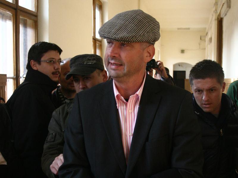 Stoia a depus cauţiunea record, dar va rămâne după gratii