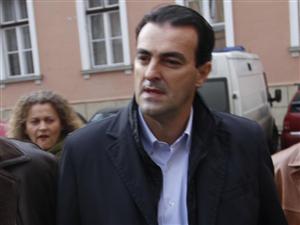 Nici a patra n-a fost norocoasă: Apostu şi Stoia rămân după gratii VIDEO