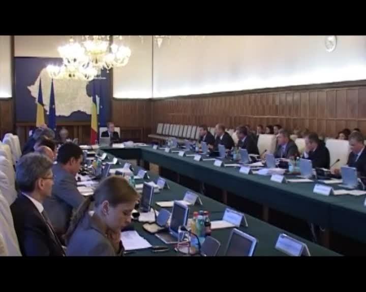 Salarii mărite? 5% de la Boc VIDEO