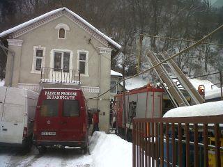 Incendiu la un depozit în Dej FOTO