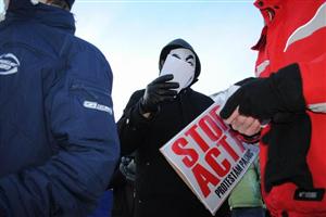 ACTA a scos mii de oameni în stradă astăzi, în toată Europa