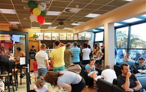 Cel mai mare lanţ de restaurante fast food din lume deschide prima unitate din Ardeal la Cluj